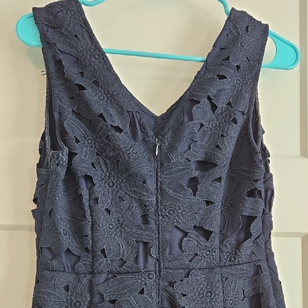 Navy Floral Sleeveless V-Neck Dress